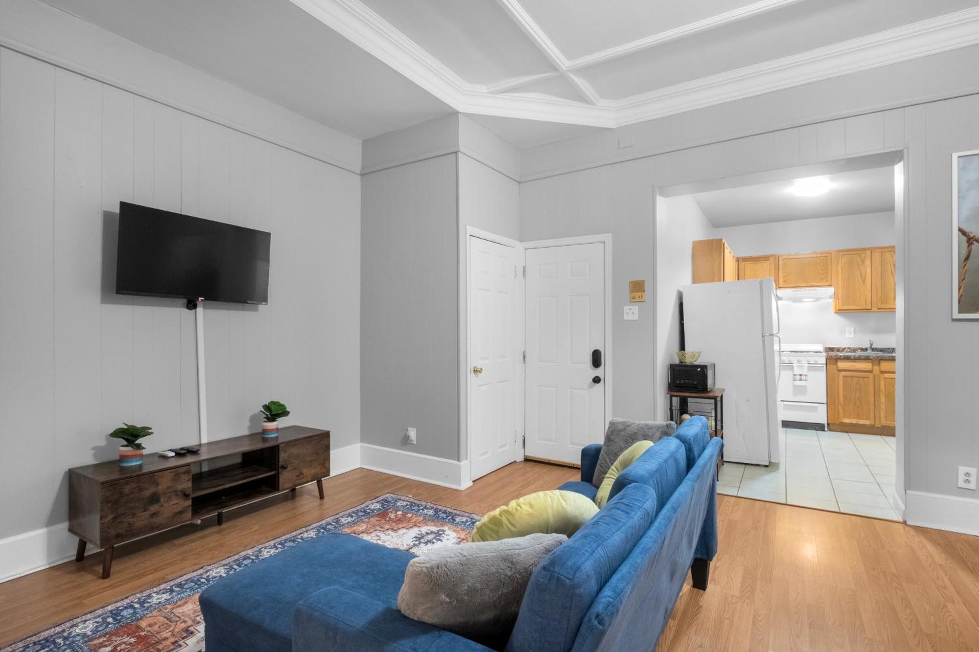 Apartment Charming 2br Near Drexel