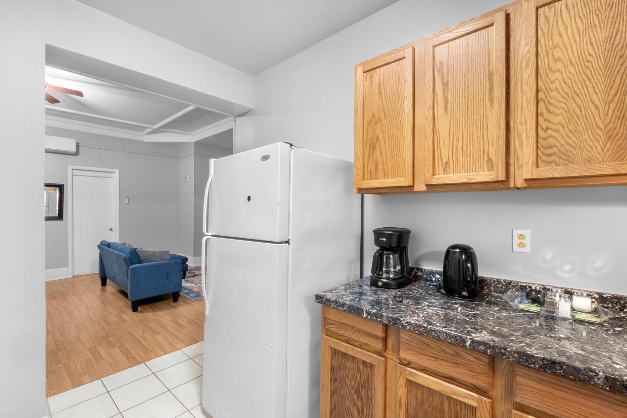 Apartment Charming 2br Near Drexel Philadelphia