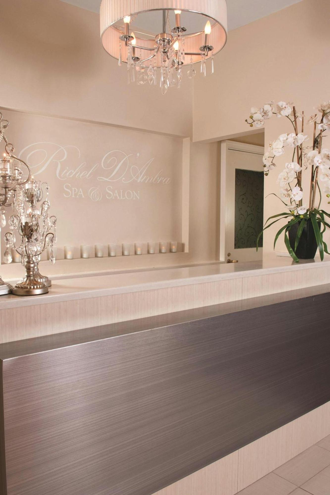 Hotel The Ritz-carlton, 5*