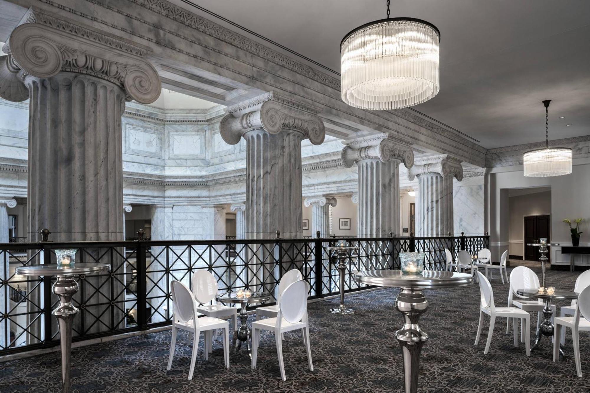 Hotel The Ritz-carlton, 5*