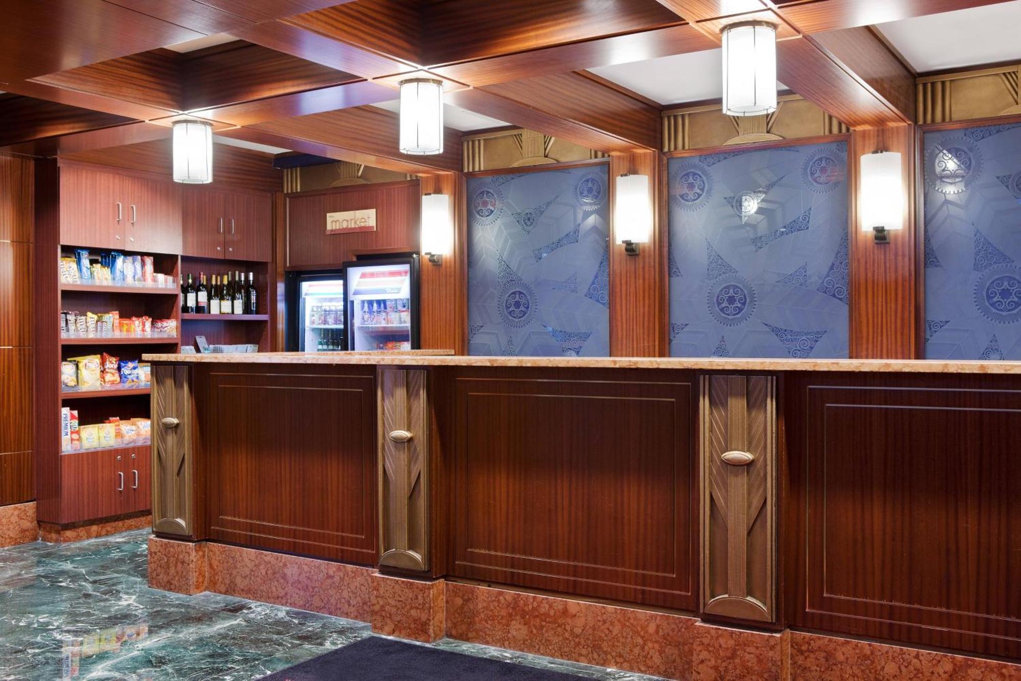 By Marriott Center Hotel 3*