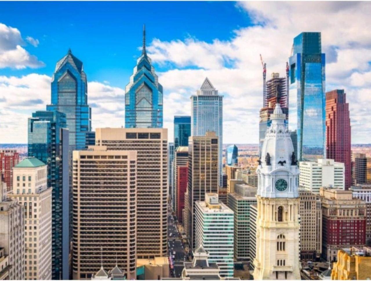 Downtown Hall Near Rittenhouse Square 1 Bd * Philadelphia