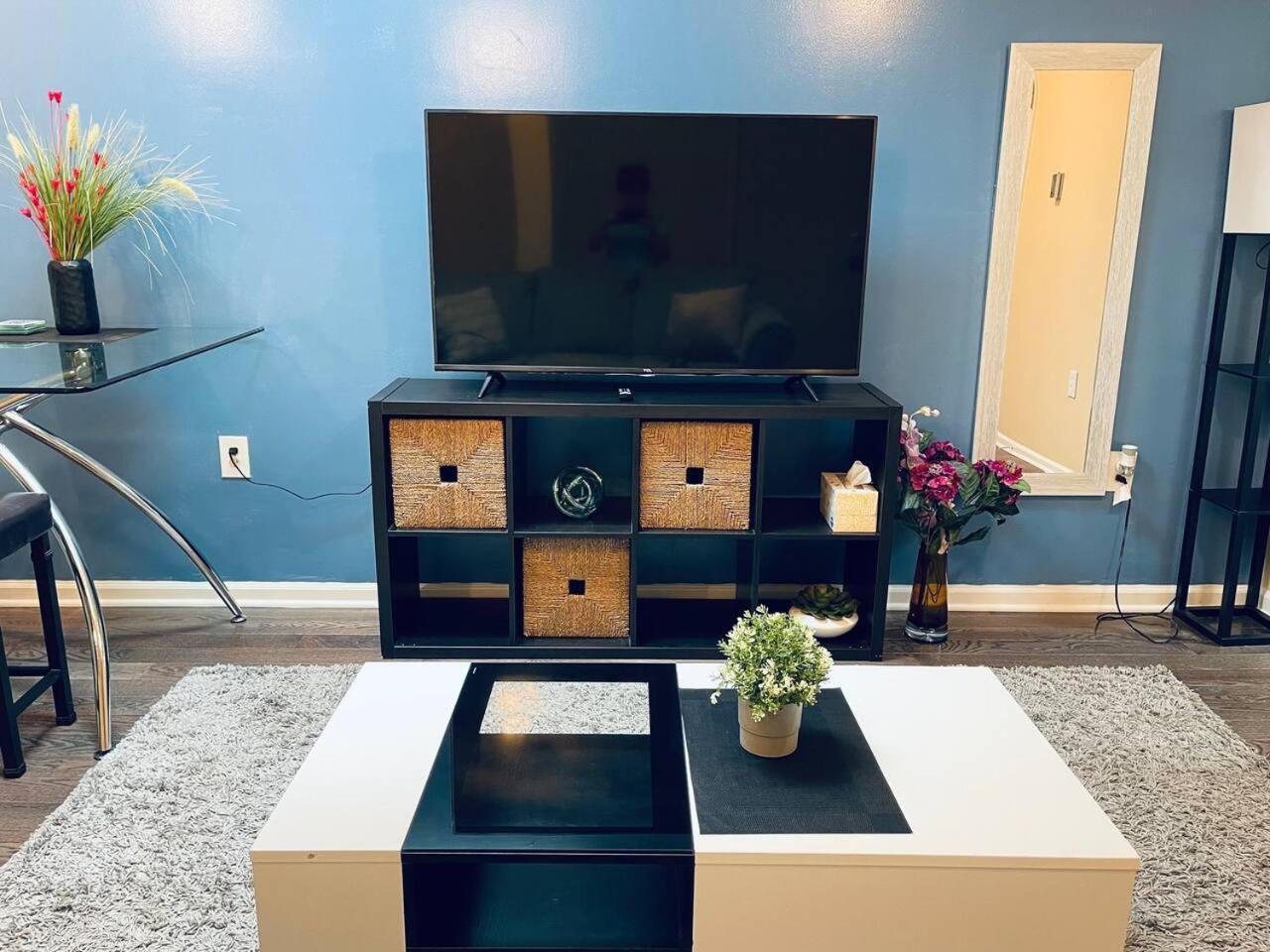 Apartment Cozy 1bd - Magic Garden In Center