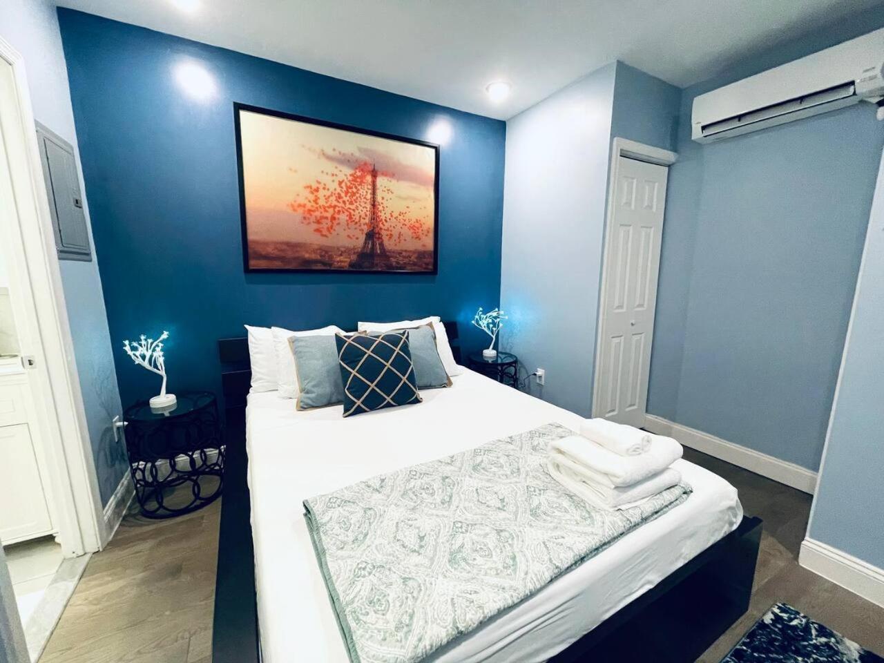 Apartment Rittenhouse Square Near Kimmel Center