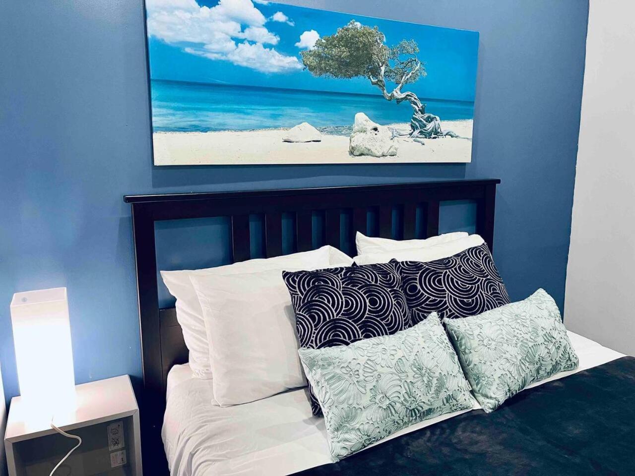 Lovely Beautiful 2br In Center Apartment Philadelphia