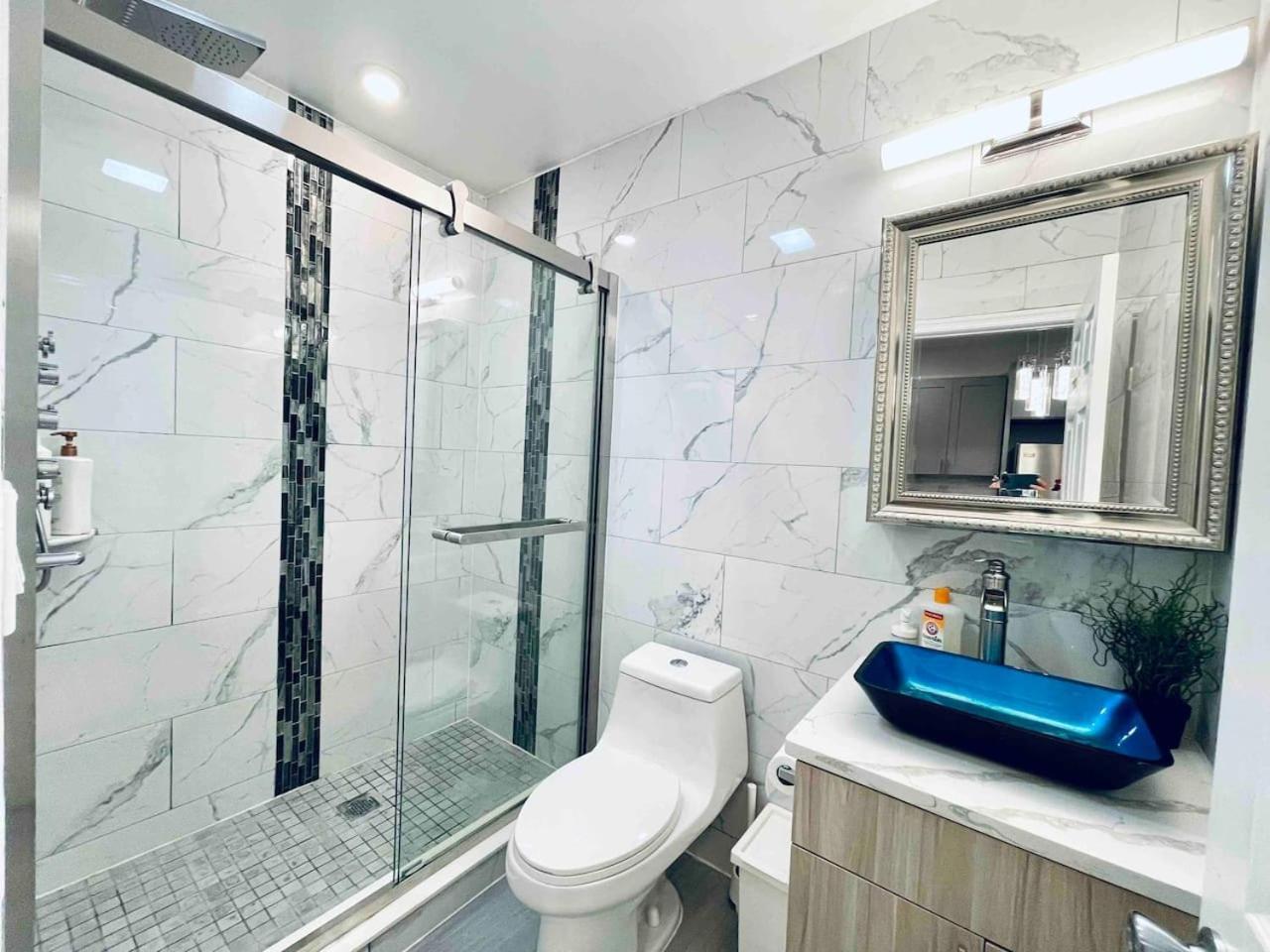 Lovely Beautiful 2br In Center Apartment Philadelphia