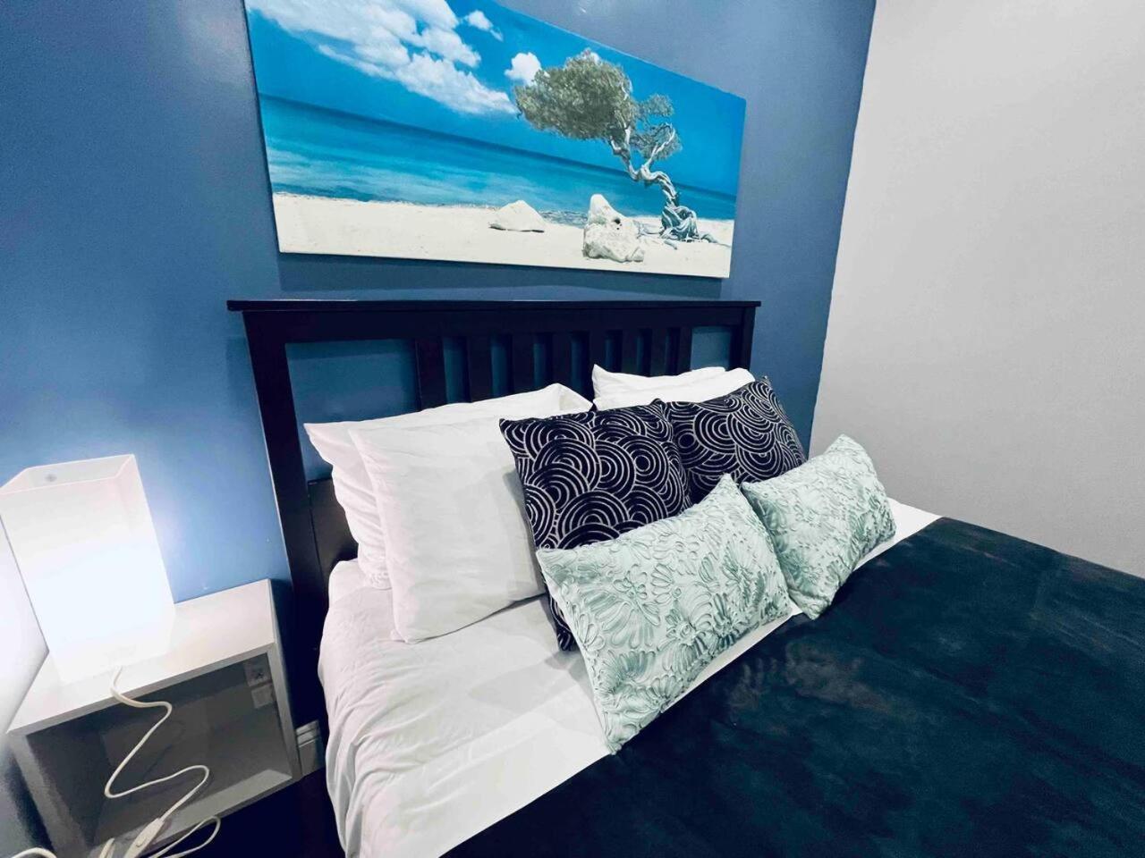 Lovely Beautiful 2br In Center Apartment *
