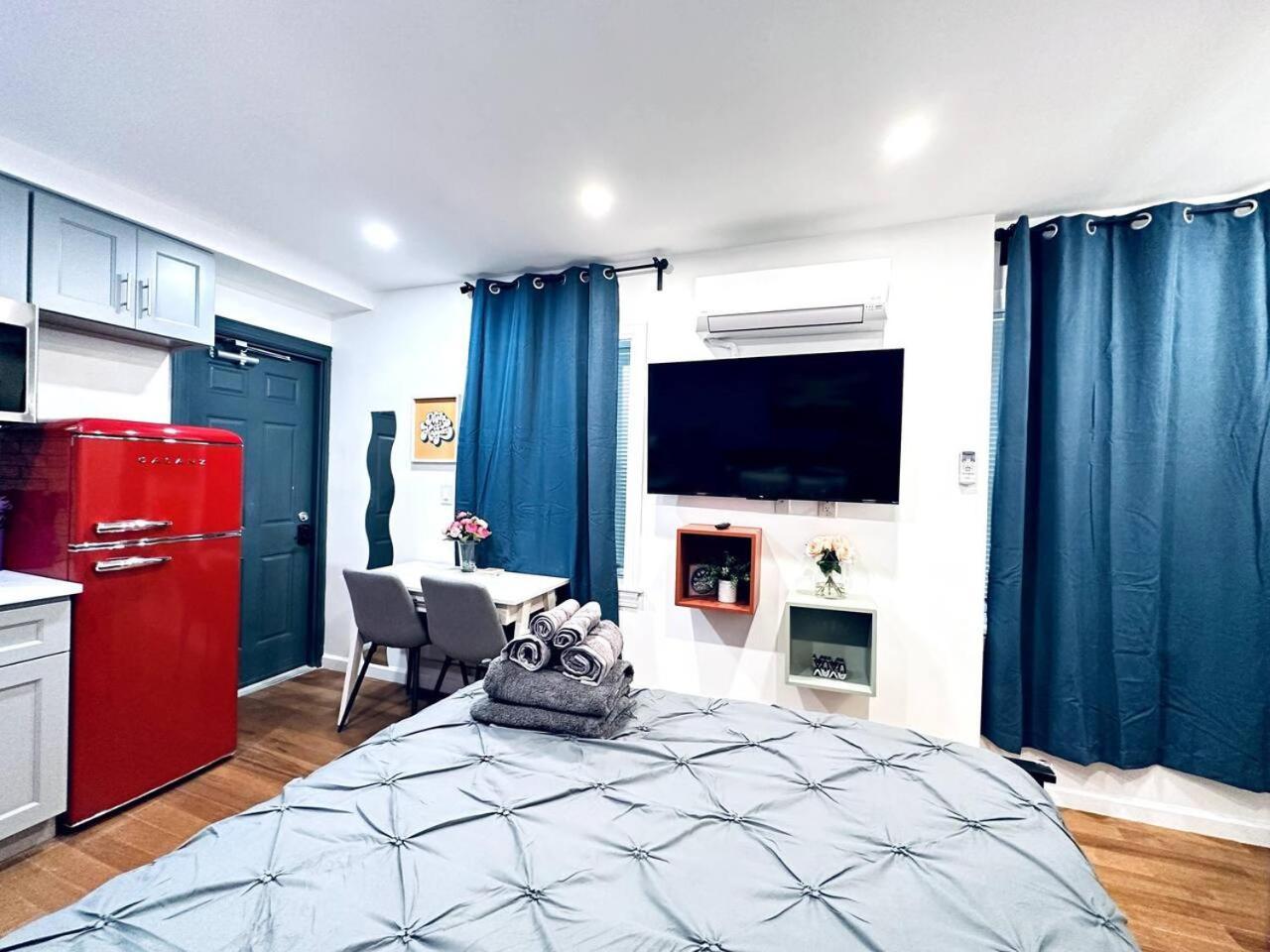 New - Nearby Rittenhouse Square *
