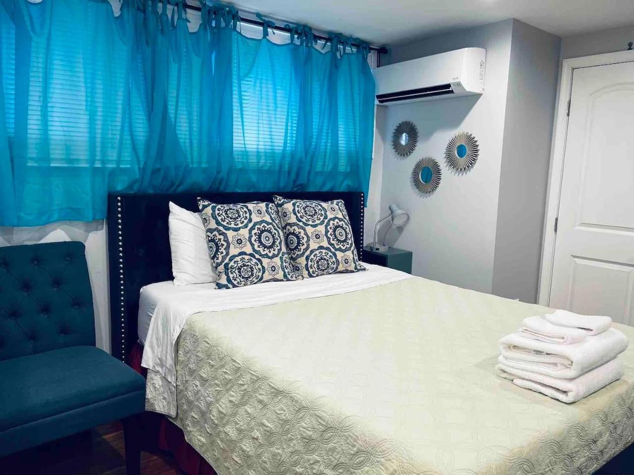 Luxe Hall By Rittenhouse Square