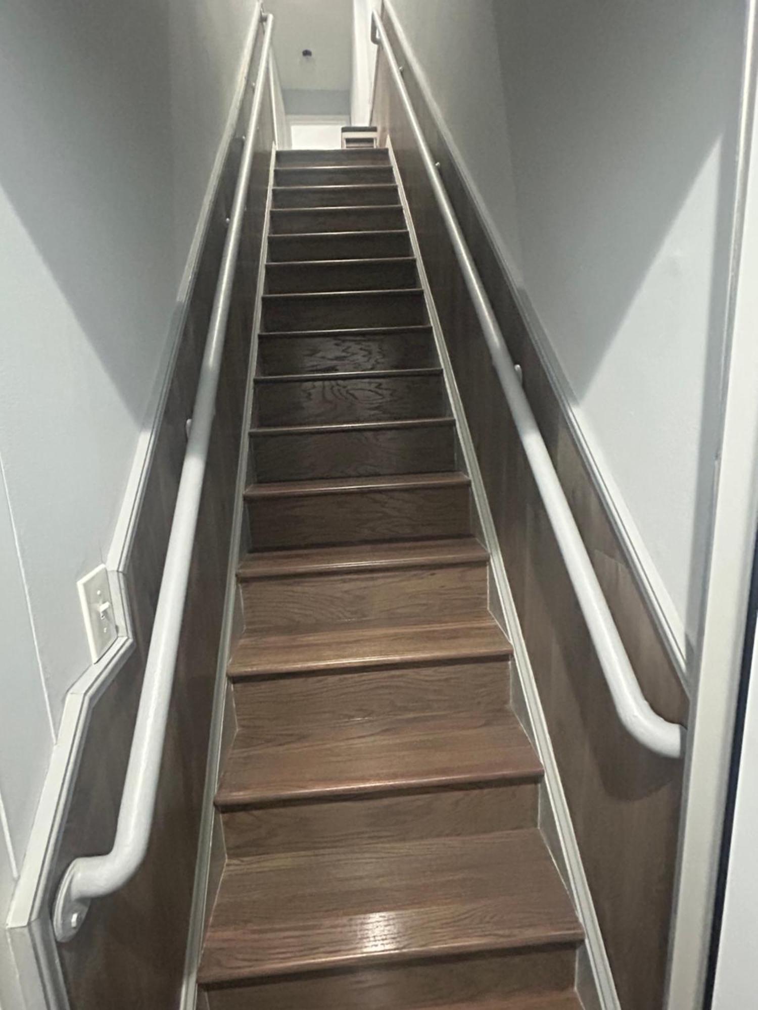 Cozy 2-3 Bedroom In Center City!