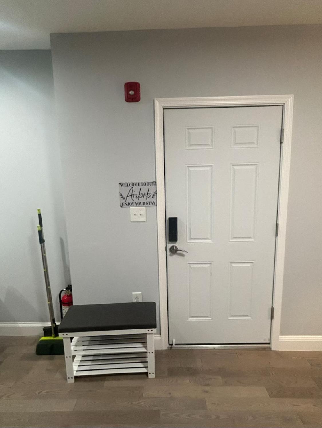 Cozy 2-3 Bedroom In Center City! Apartment Philadelphia
