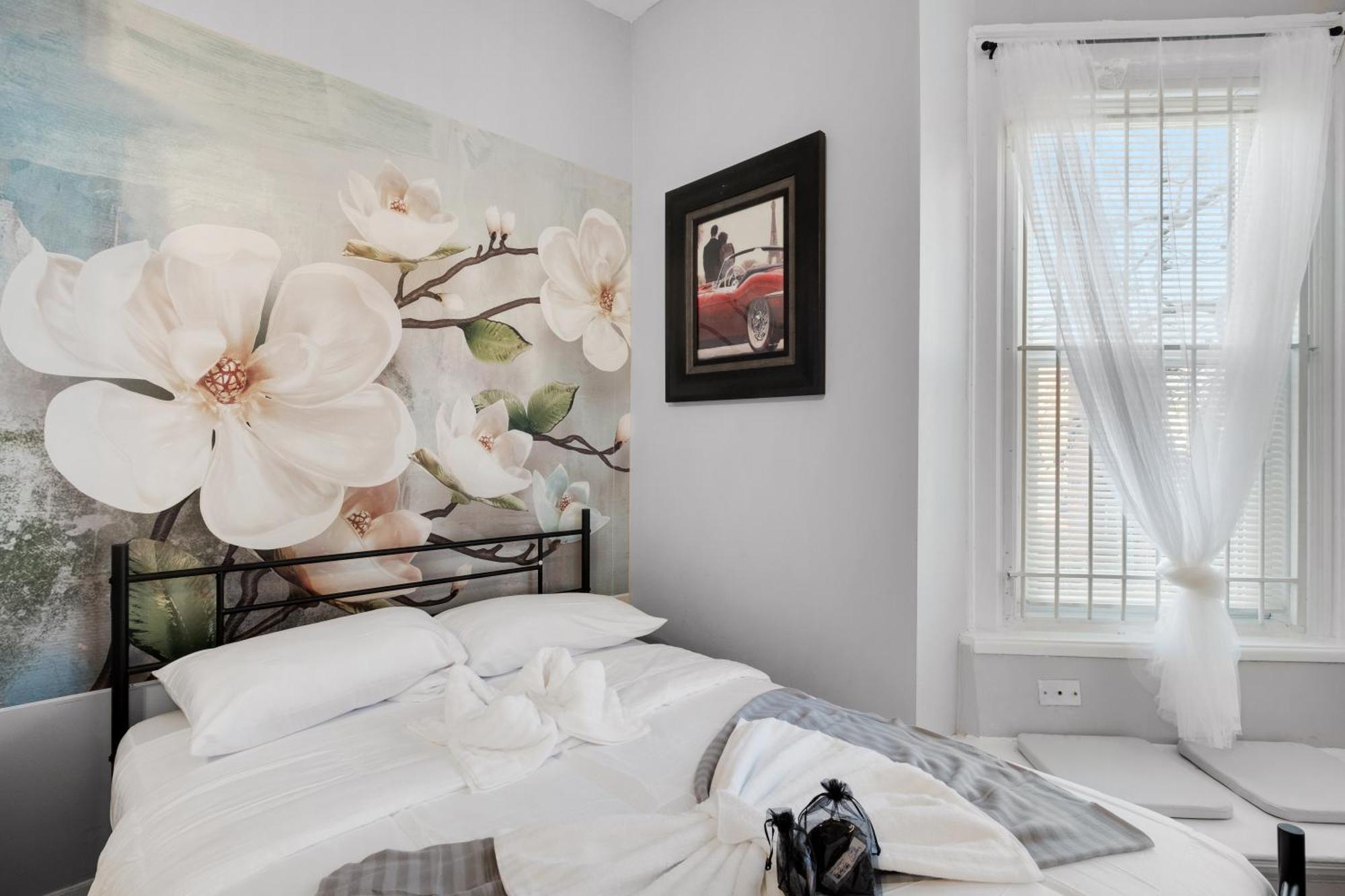 Apartment Urban Quaint Flat Upenn Philadelphia