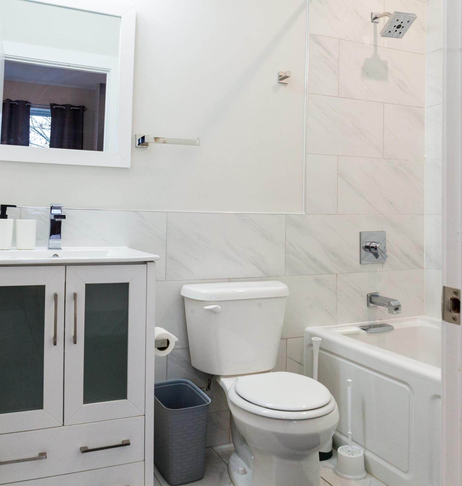 Spacious 4bed3bath Wd,parking,sleeps10,yard Philadelphia