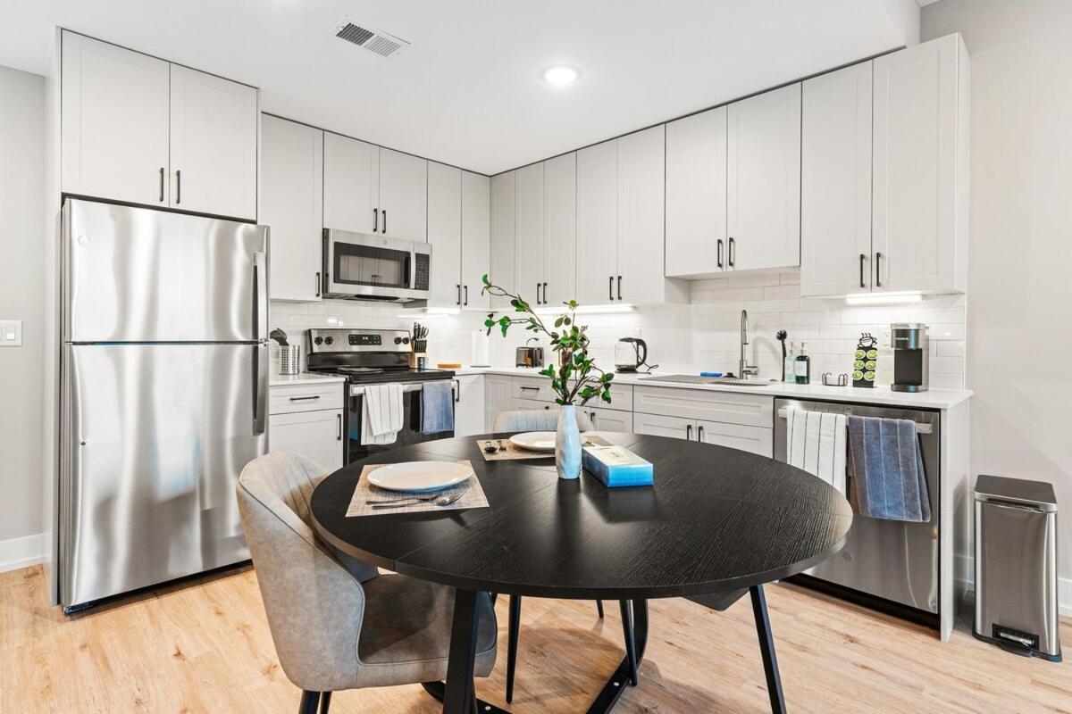 5 Mins To Fishtown Old Town King Bed, Sleeps 4! Philadelphia