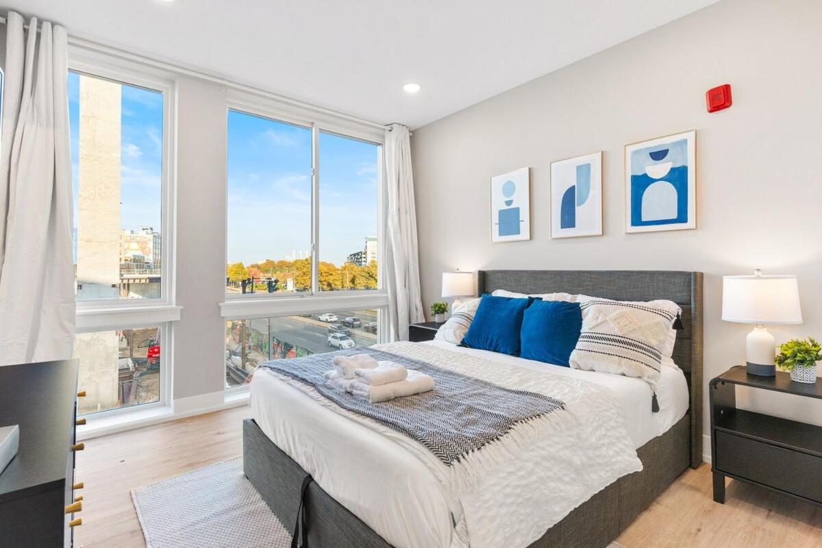 10 Mins To Center City, Sleeps 6, With Rooftop Views! Philadelphia