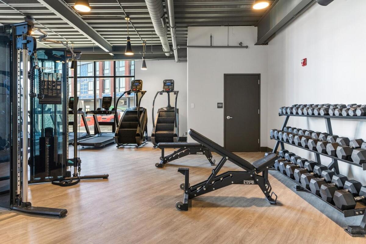 10 Mins To Centercity, With Queen Bed, Views From Rt! Apartment Philadelphia