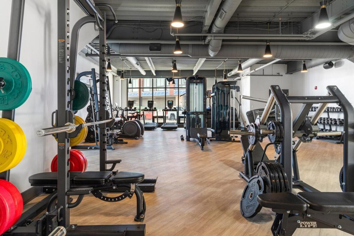 10 Mins To Centercity, With Queen Bed, Views From Rt! Philadelphia