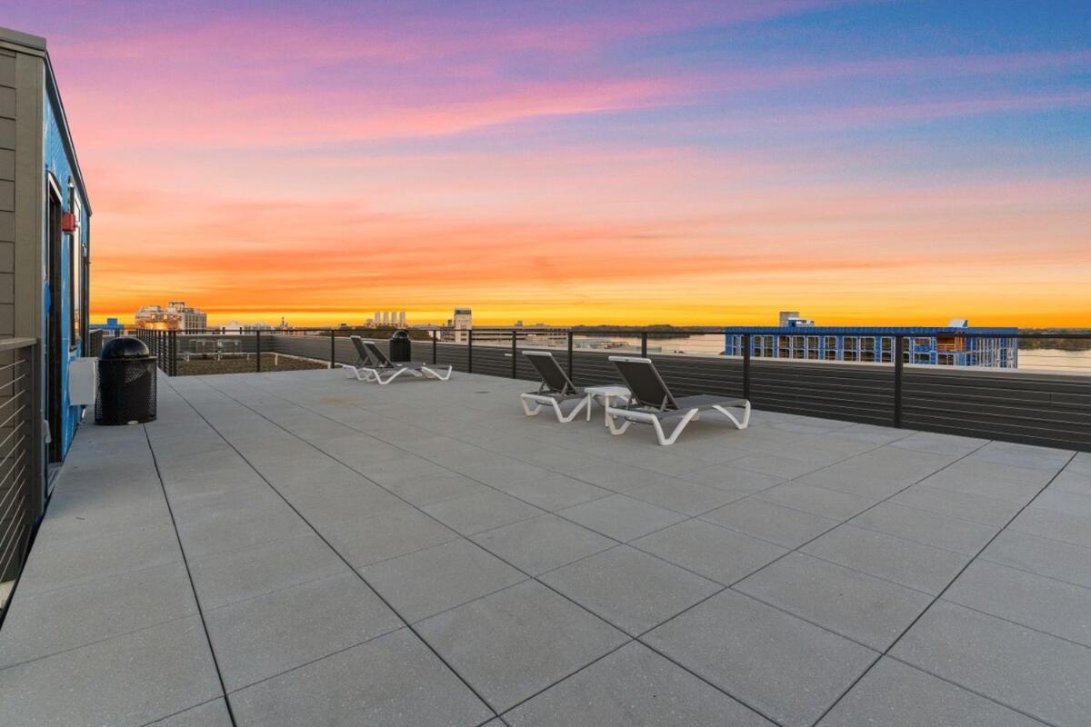 Modern 1br With King Bed W,d Rooftop 10 Mins To Cc! Apartment