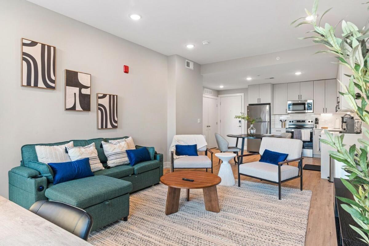 Modern 1br With King Bed W,d Rooftop 10 Mins To Cc! * Philadelphia