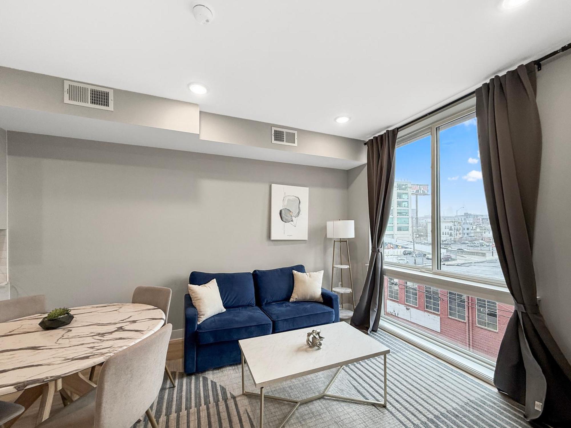 Apartment Apartmint At Five On Canal - *