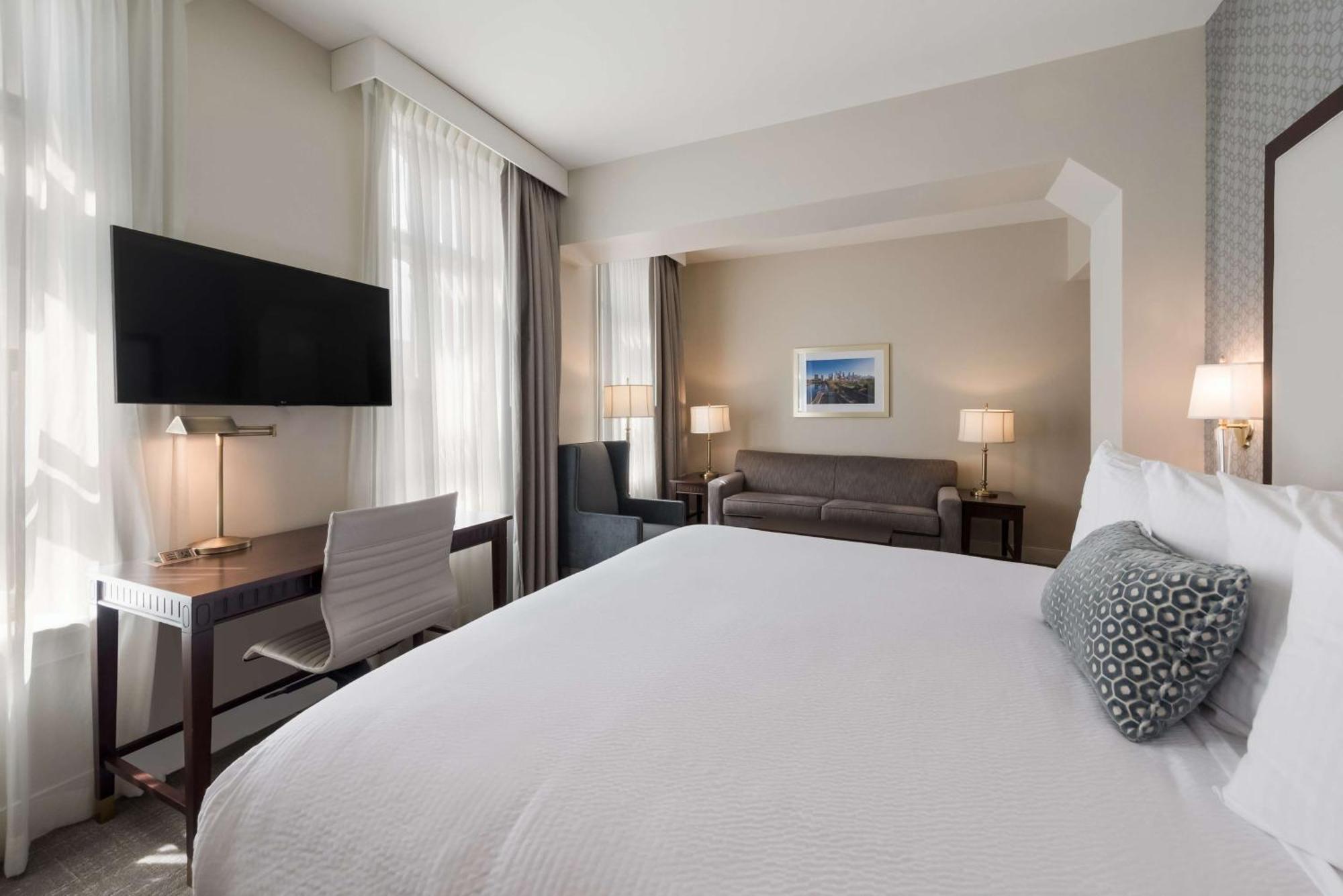 Independence Park Hotel, Bw Premier Collection 3*