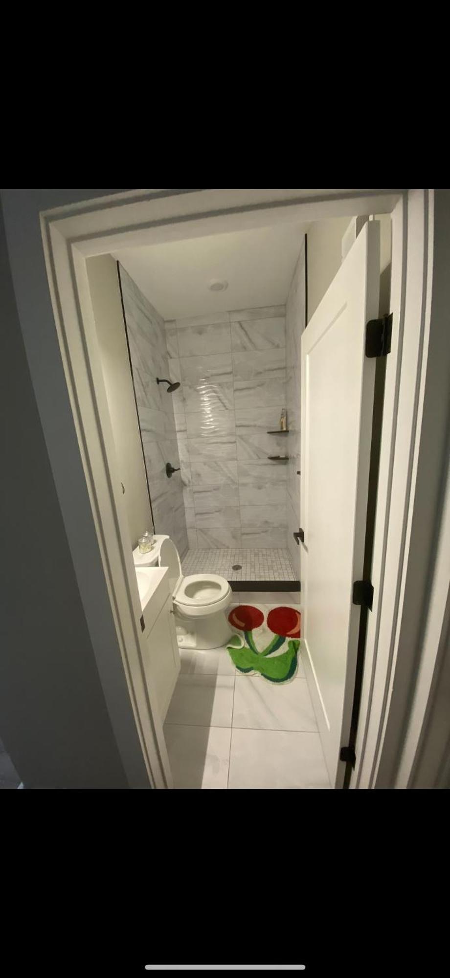 Full House Or & Private Bath Stays- Diamond Street Beautiful Luxury Estates *