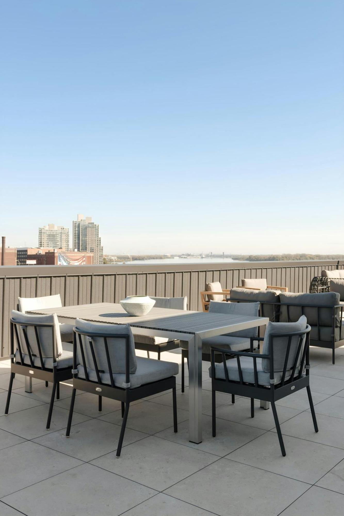 Sonder By Marriott Bonvoy The Edison Apartments Old City Philadelphia