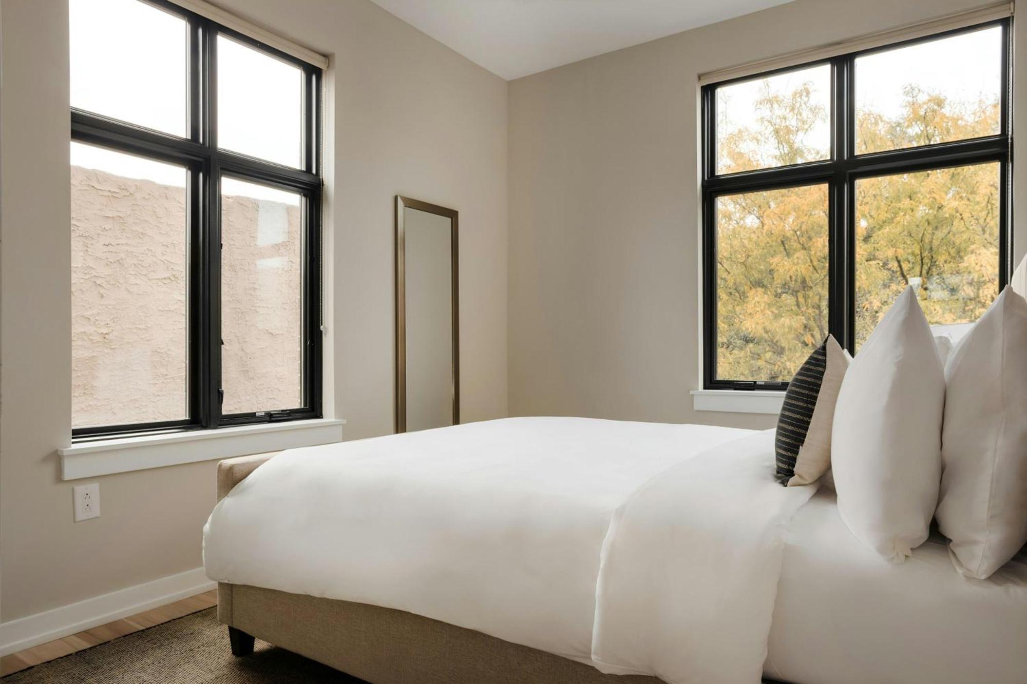 Sonder By Marriott Bonvoy The Edison Apartments Old City Philadelphia