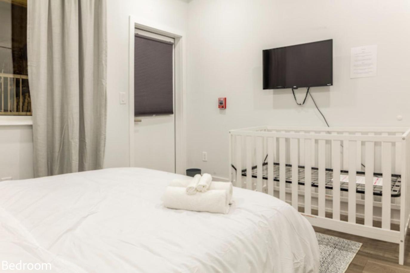 Spacy 4br4ba-patio-cribwd,pingpong,sleeps12 Philadelphia