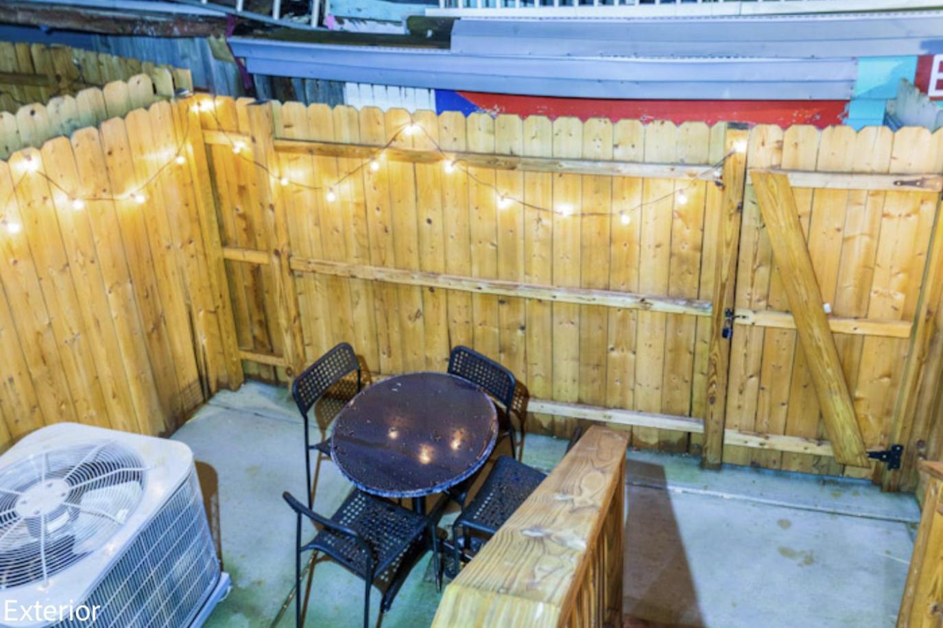 Spacy 4br4ba-patio-cribwd,pingpong,sleeps12 Apartment Philadelphia