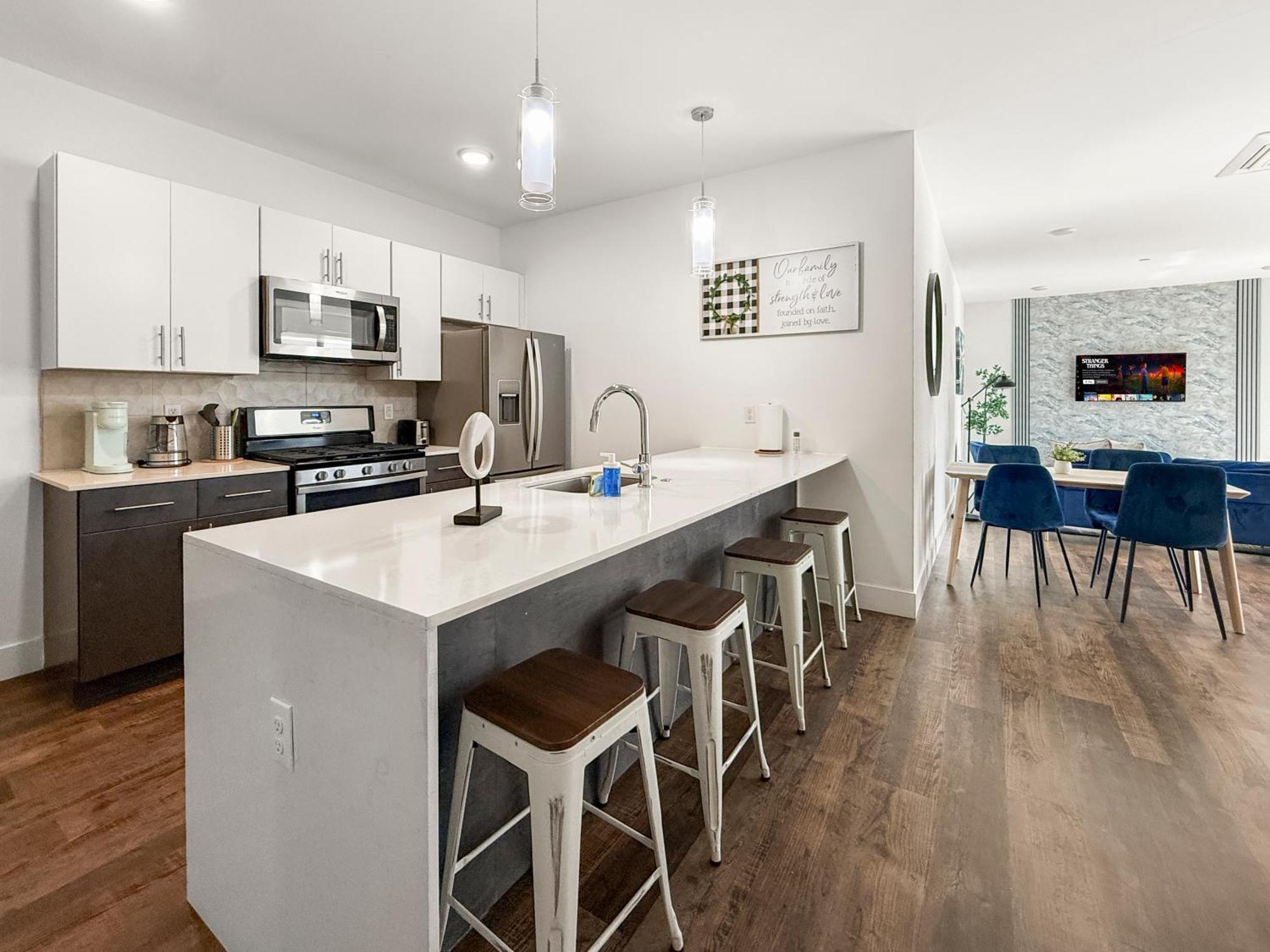 Apartmint At Liberty A - Apartment *