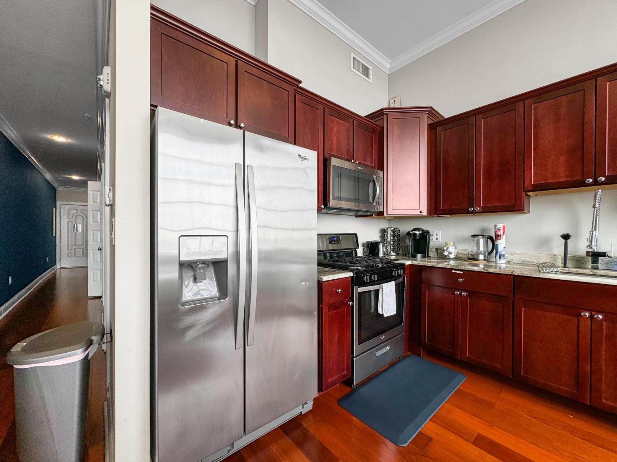 Apartmint At North 5th St - Apartment *