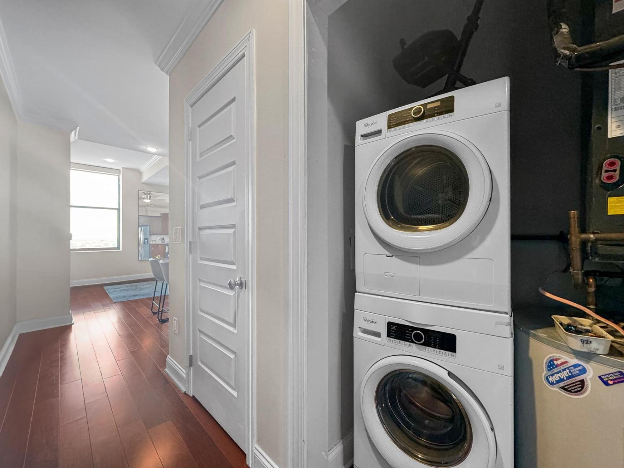 Apartmint At North 5th St - *