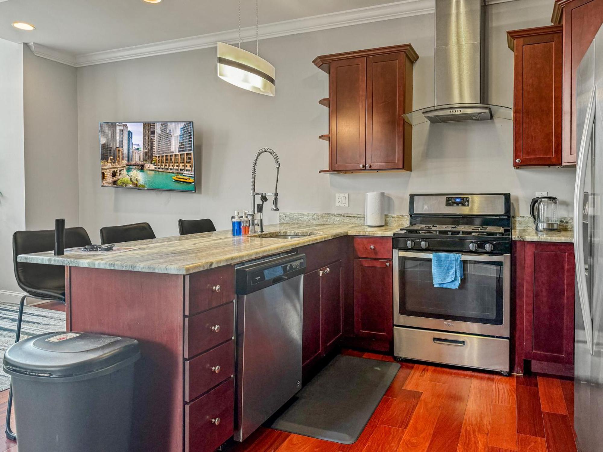 Apartmint At North 5th St -