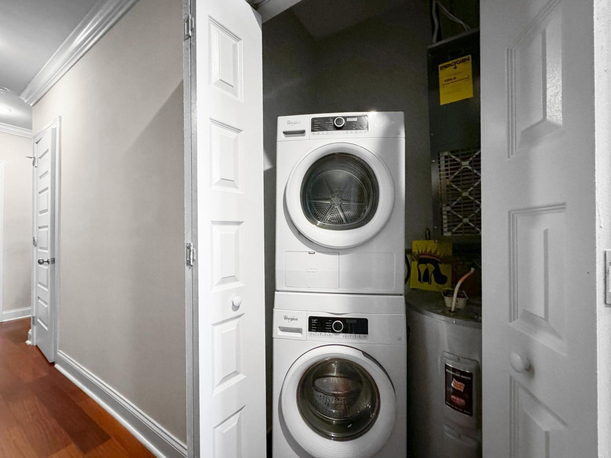 Apartmint At North 5th St - Apartment