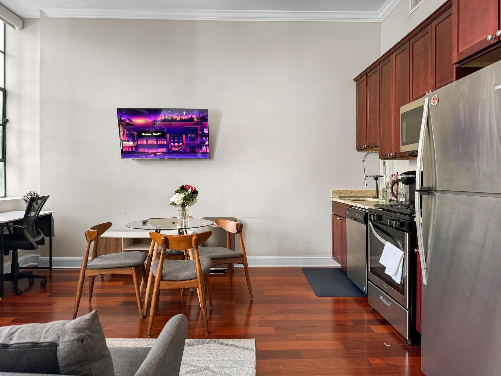 Apartmint At North 5th St - * Philadelphia
