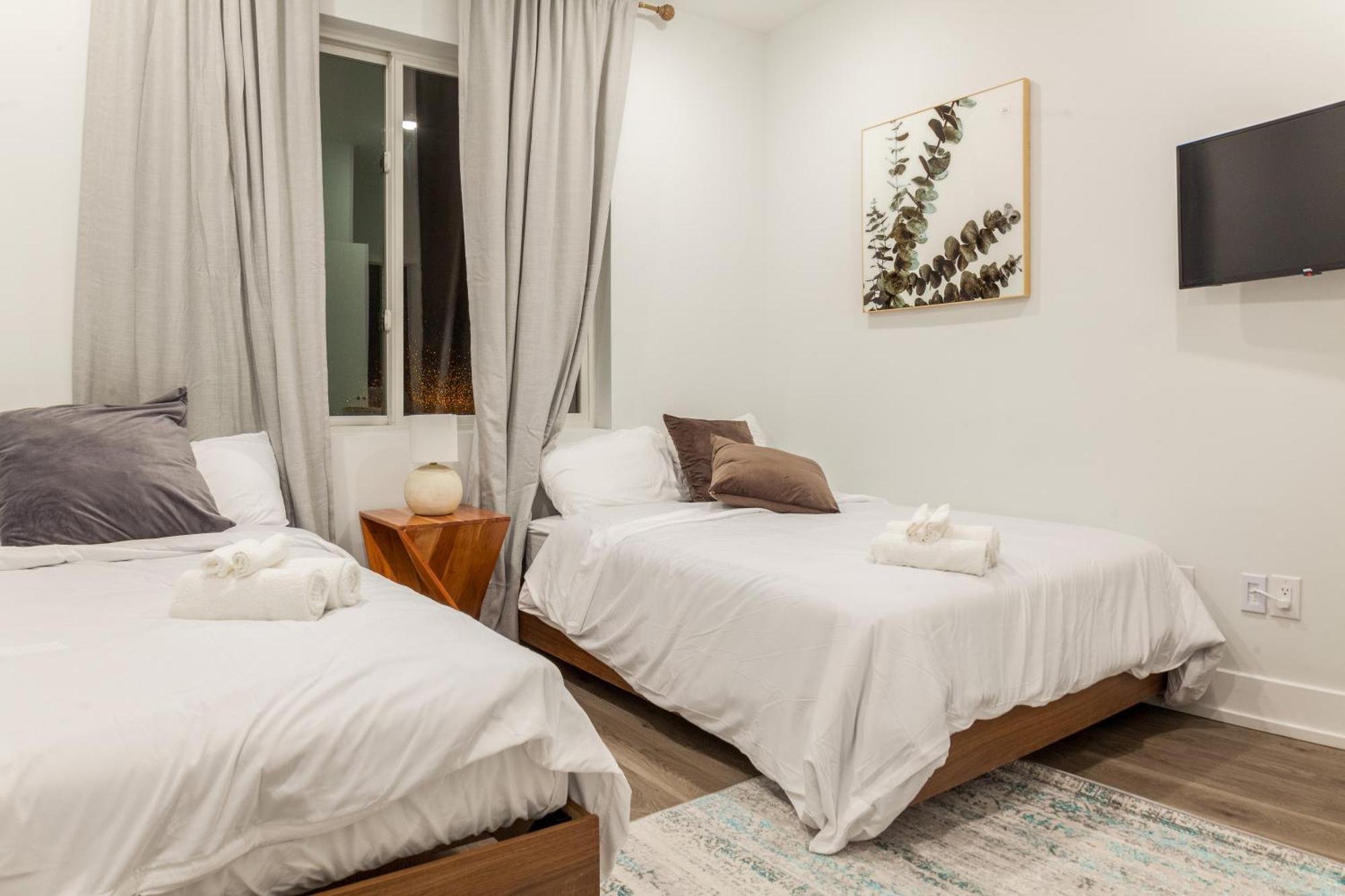 Artful 3bed&2bathsleeps7wd-ovenwi-fi *