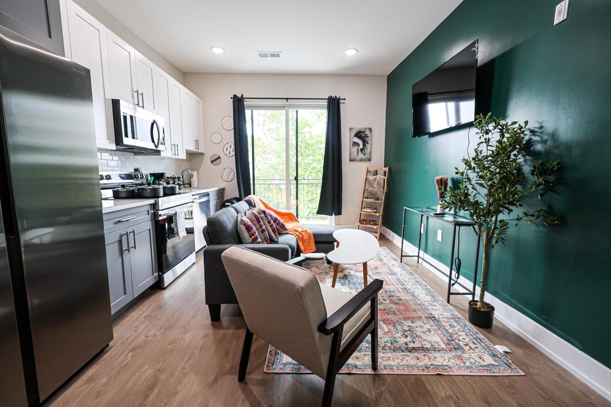 1bed1bath-kingbed-wifiwdcentral Apartment Philadelphia