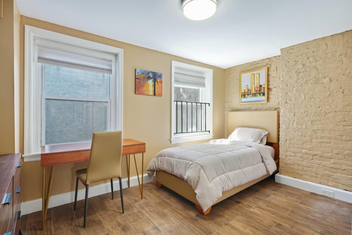 Holiday home Charming Philly Walk To Liberty Bell & Philadelphia