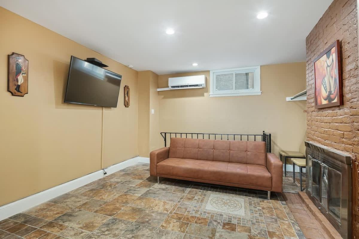Holiday home Charming Philly Walk To Liberty Bell & Philadelphia