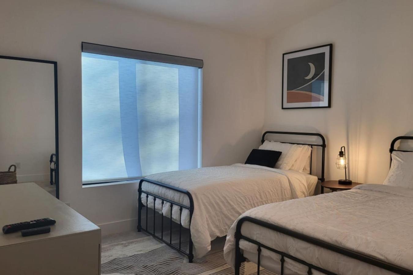 Holiday home Modern Living In Phx Heated Pool Arizona Charm *