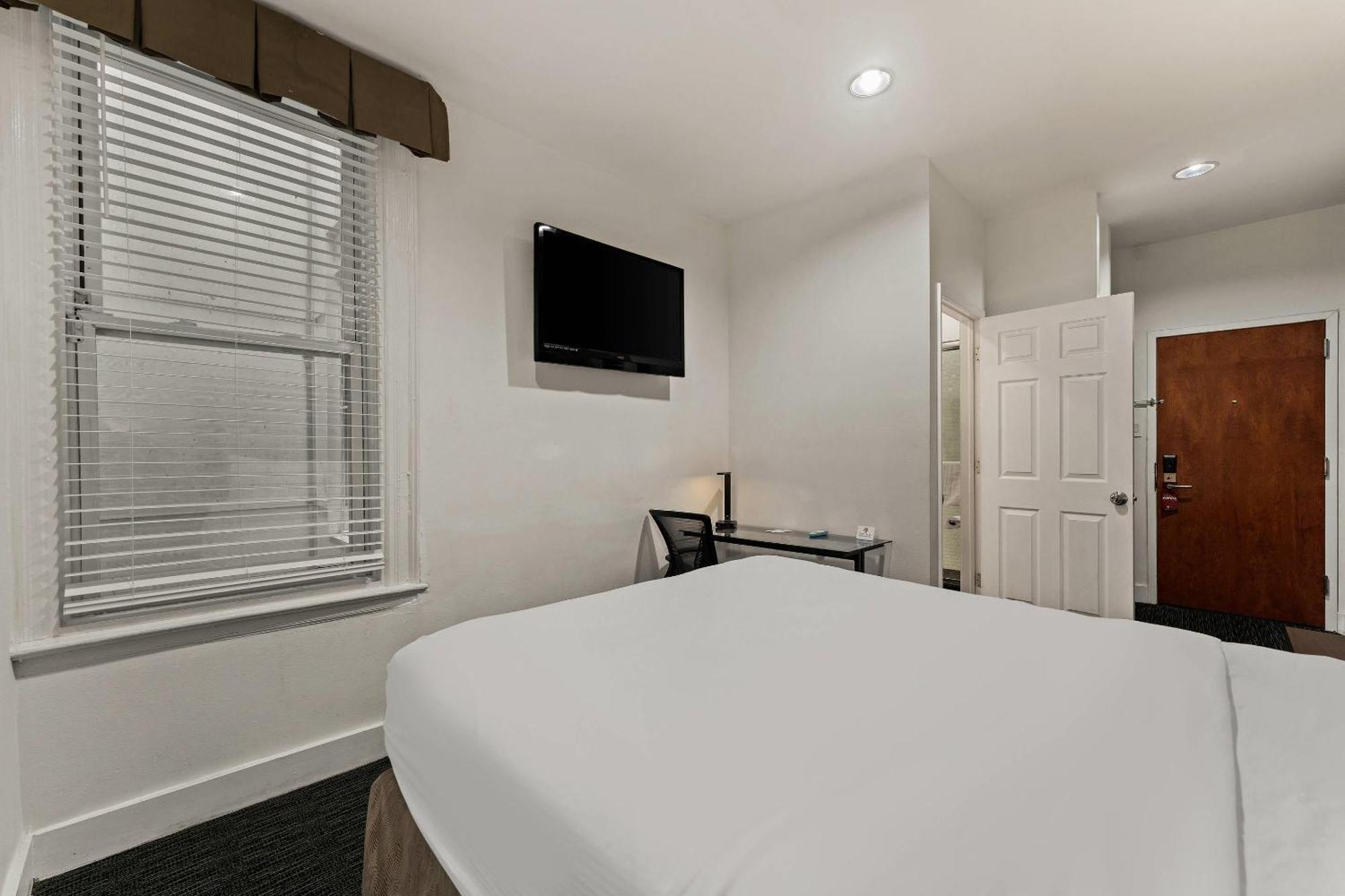Inn Quality Center Philadelphia