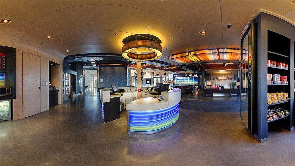 Aloft Airport Hotel