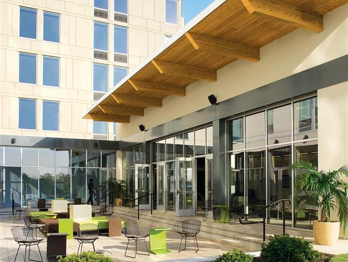 Aloft Airport Hotel Philadelphia