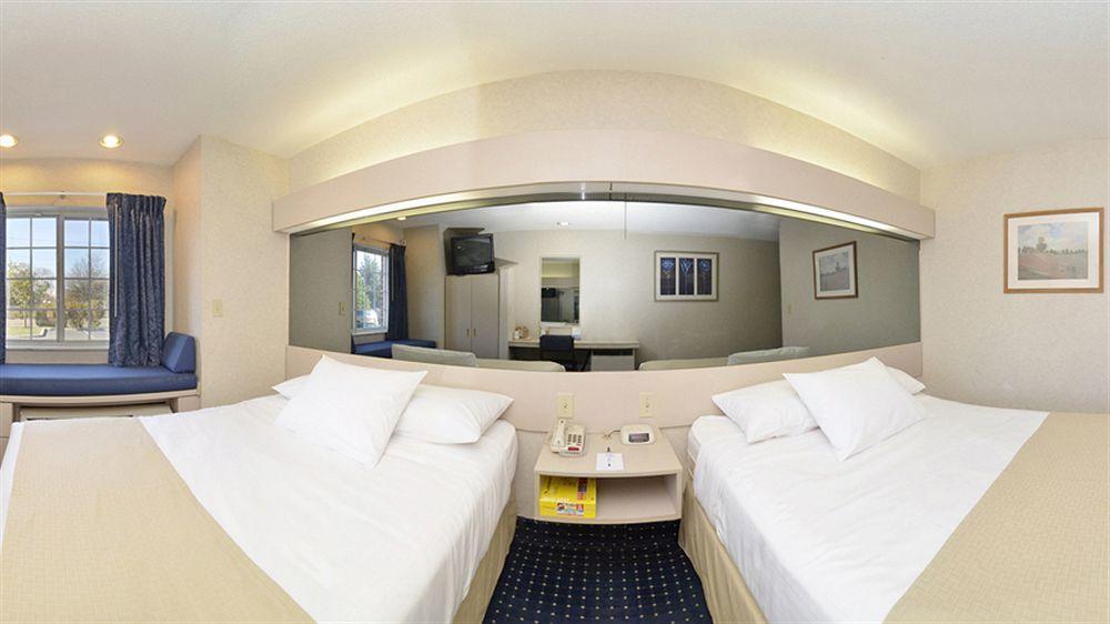 Microtel & By Wyndham Airport 2* Philadelphia