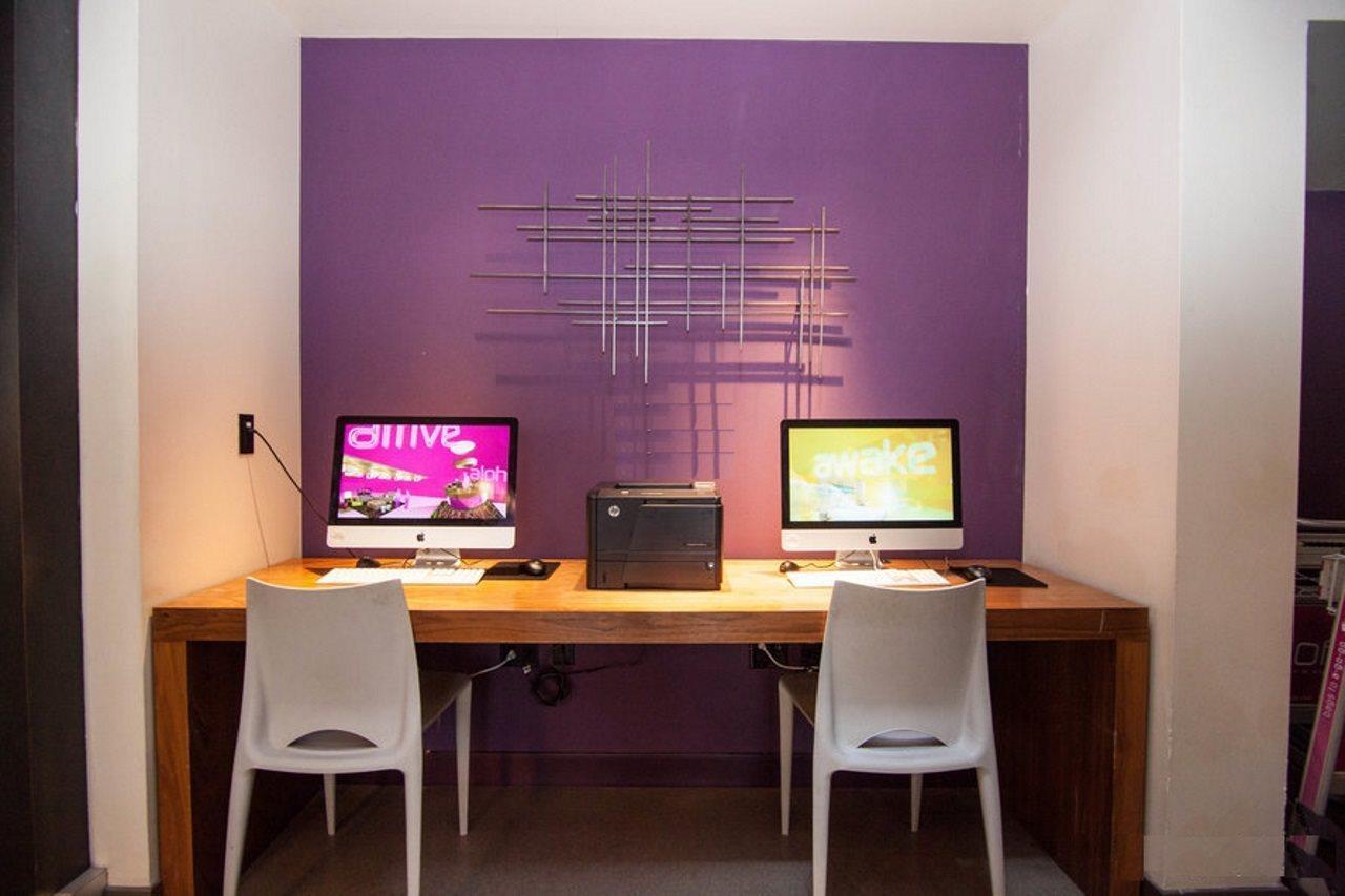 Hotel Aloft Airport 3*