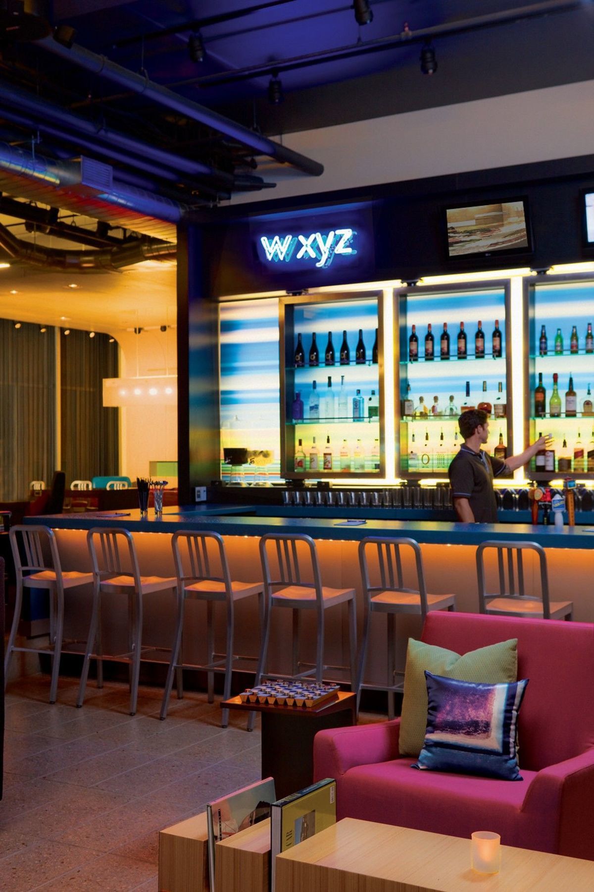 Aloft Airport