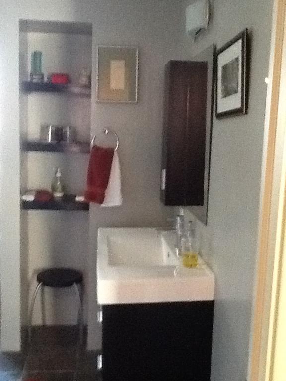 South Bridge Bed & Breakfast Philadelphia