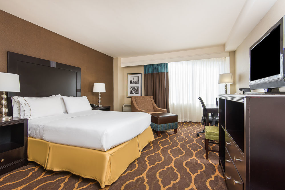 Holiday Express Philadelphia-midtown By Ihg Hotel 3*