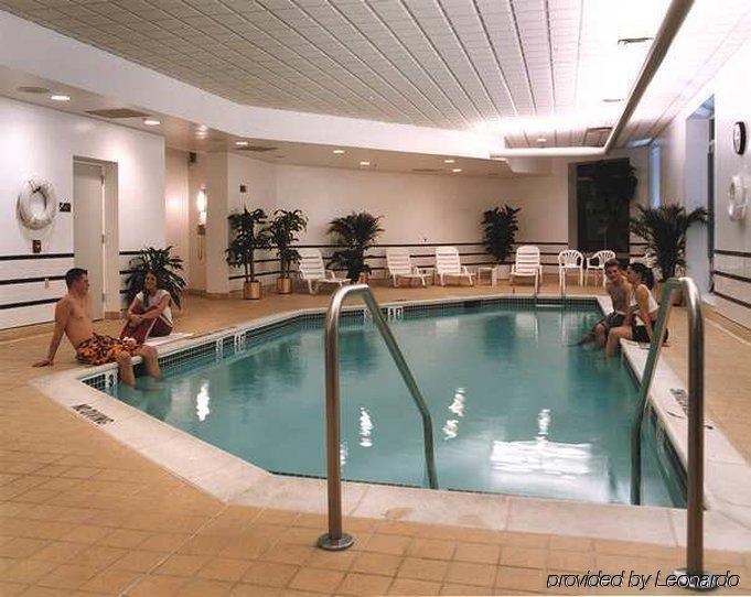 Hilton City Avenue Hotel 4*